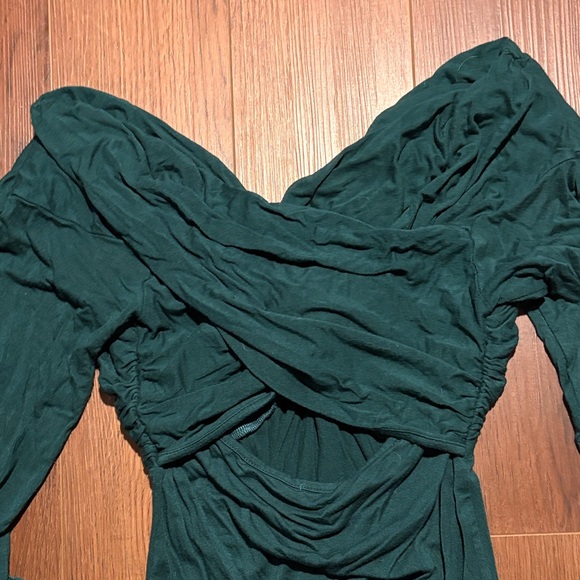 Green Women's Top - Picture 2 of 2